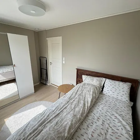 아파트 Panoramic Views And Garden! 베르겐